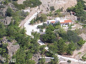 Die Lage der Villa Fava in der Bucht Agia Fotia (Hanglage mit wundervoller Aussicht)